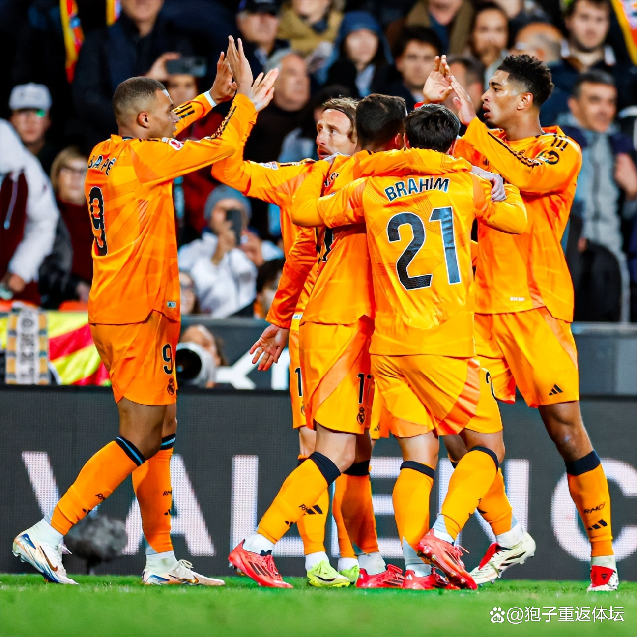 AYX SPORTS包含西甲集结日走向成谜，俄克拉荷马雷霆临场应变，气氛紧张，临场指挥获称赞的词条